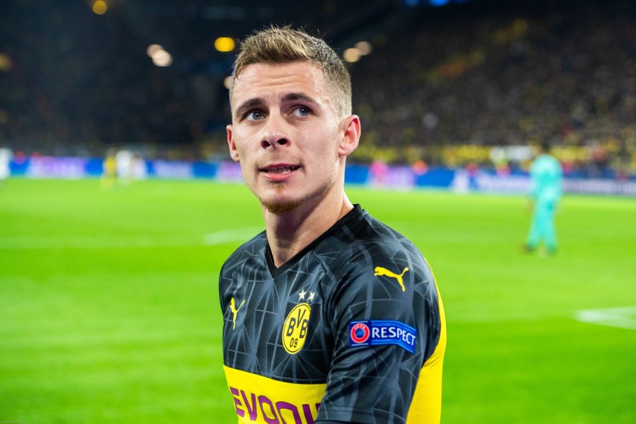 Hazard affirme que le PSG « s'en sort bien »