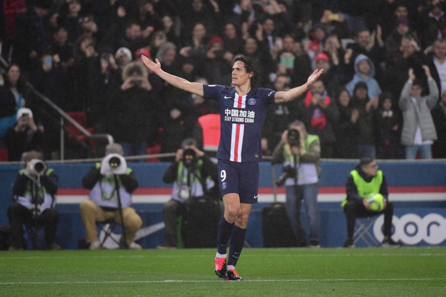 Le PSG doit-il prolonger le contrat d'Edinson Cavani ?