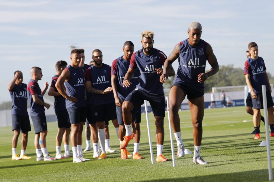 Article similaire à Les images du PSG ce vendredi : annivers