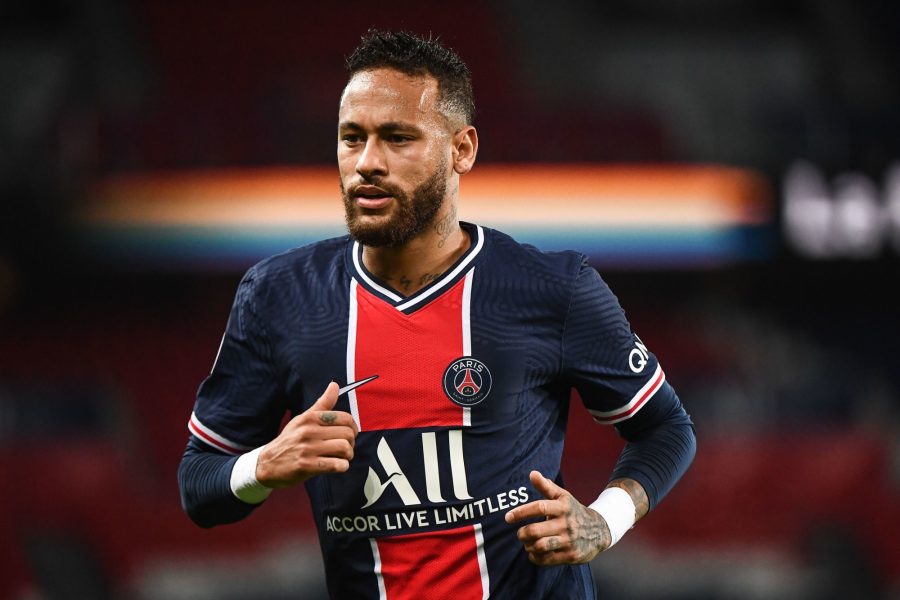 Neymar se dirige vers une prolongation au PSG, mais il y a encore des obstacles selon Le Parisien