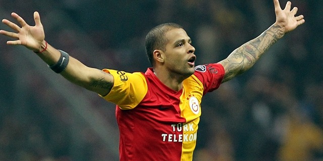 Felipe Melo "j'avais un pré-accord avec le PSG" mais Galatasaray a fait une "offre importante"