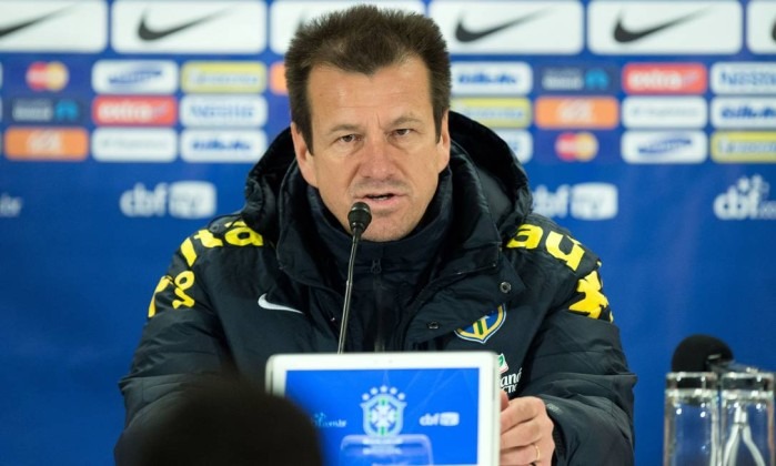 Dunga officiellement limogé du poste de sélectionneur du Brésil