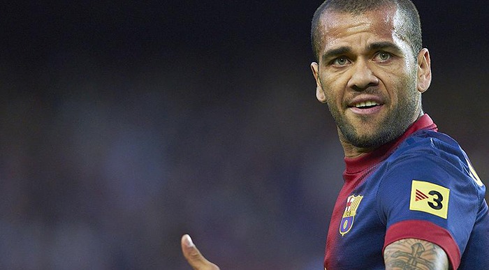 Mercato- Daniel Alves: «Si on me respecte pas ici j'irai dans un lieu ou je le serai»