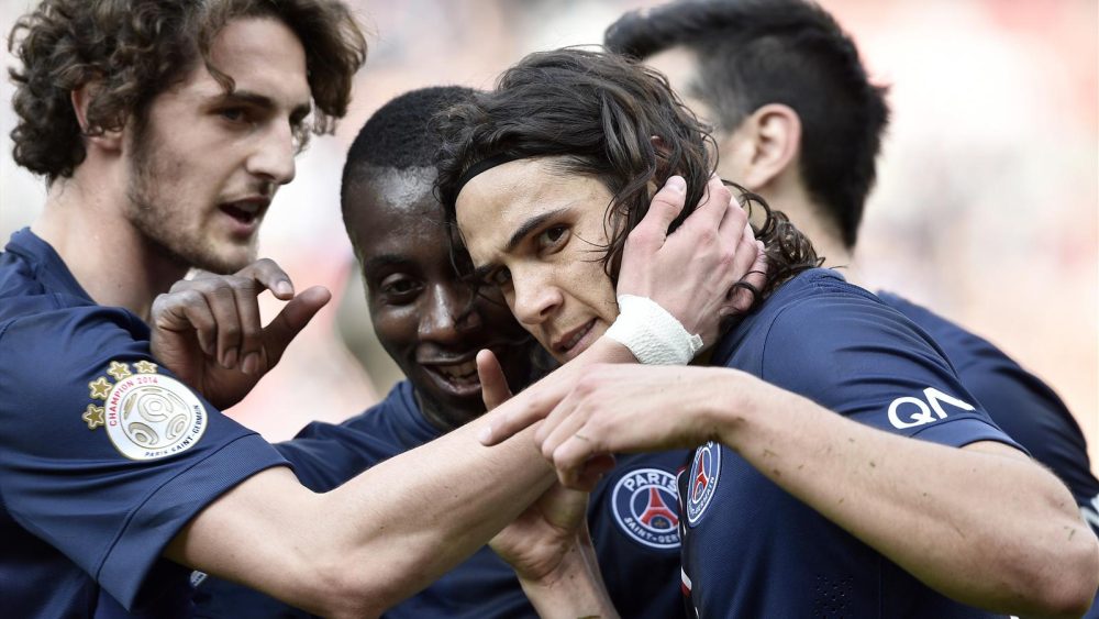 Edinson Cavani PSG meilleur ailier europe