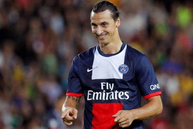 Zlatan Ibrahimovic affirme avoir "un rôle de modèle" et plaisante "il ne peut y avoir qu'un seul boss"