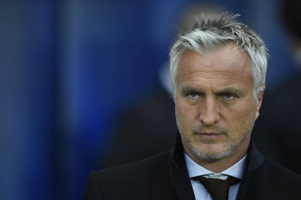 Anciens - Ginola veut se présenter à la présidence de la FIFA  