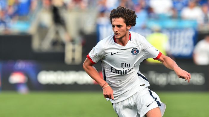 Mercato - L'Inter ne lâcherait pas Rabiot et voudrait même enlever Arsenal du dossier  