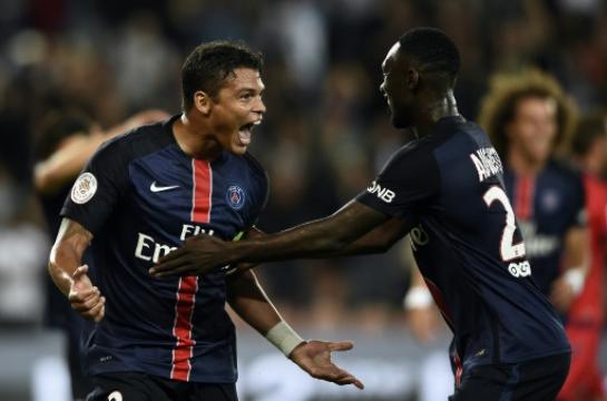 Pour Noël, Thiago Silva a demandé " la Champions League, le championnat…"