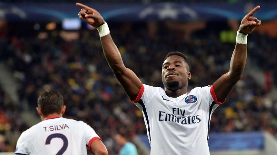 Aurier : Tout le vestiaire est pour une prolongation de Zlatan, Neymar et Ronaldo possibles