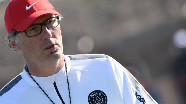 Laurent Blanc reçoit les éloges d'anciens joueurs et entraîneurs étrangers