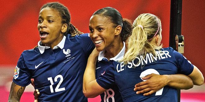 Féminines - Marie-Laure Délie permet l'égalisation de l'Equipe de France