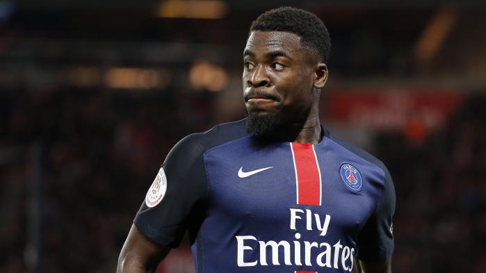 Satin: Aurier "Entre ses prestations contre Manchester City et les problèmes extra-sportifs, il a perdu la moitié de sa valeur"