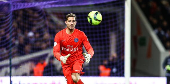 Le Parisien: Trapp penserait à un départ et aurait des pistes en Allemagne, mais le PSG ferme la porte