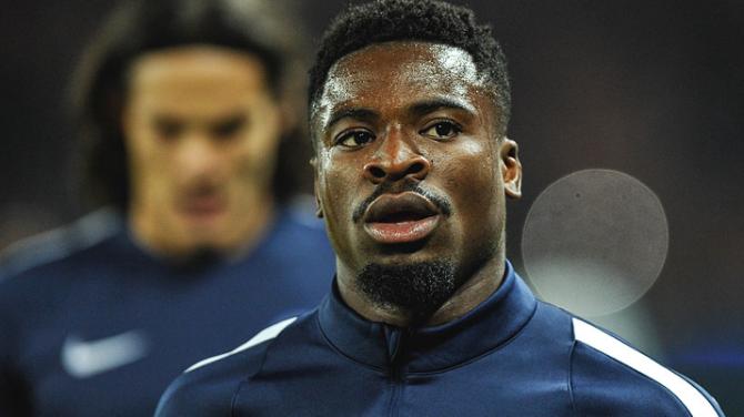 L'Equipe annonce qu'Aurier devrait gagner sa place de titulaire la saison prochaine