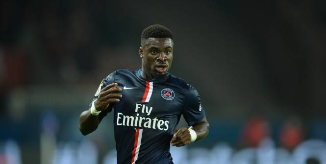 Le camp d'Aurier affirme "Il leur a répondu mais il n’y a pas eu d’échanges de coups"