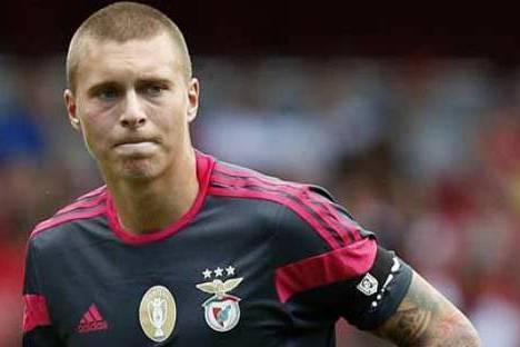 Mercato - Lindelöf "je veux rester à Benfica le plus longtemps possible"