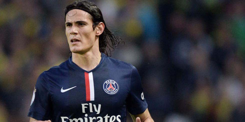 Le Parisien: Cavani "n’a pas envie de quitter Paris à tout prix", mais ne veut plus être ailier