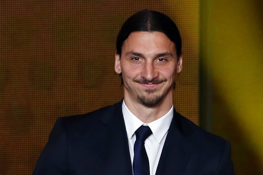 Ibrahimovic hésiterait entre le PSG et un championnat "spectaculaire", selon L'Equipe