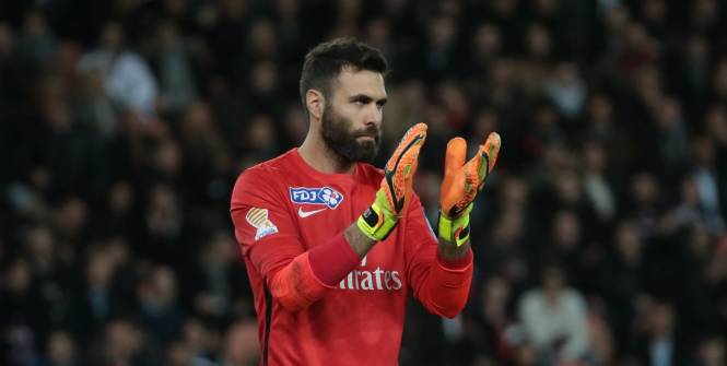 Mercato - Salvatore Sirigu est arrivé à Séville