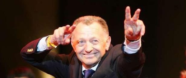 Aulas «Lyon a joué plus de quarts de finale qu'eux en Champions League»