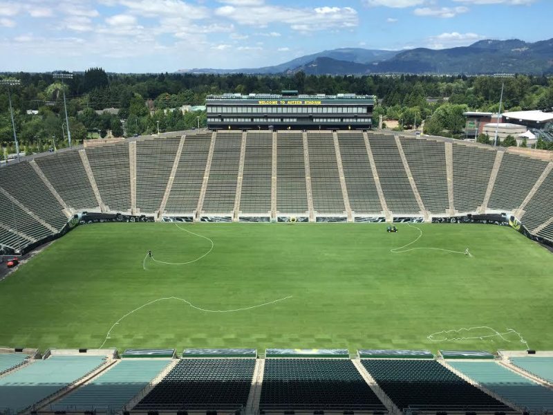 ICC - Changement de surface au Autzen Stadium pour PSG Inter