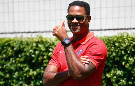 Kluivert fait l'effort de connaître les anciens du PSG et la culture du club, annonce L'Equipe