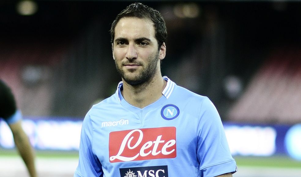 Mercato - Gonzalo Higuain aurait donné son accord à la Juventus, qui doit maintenant convaincre Naples 