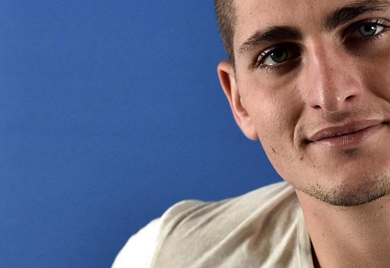 Puma dévoile le nouveau maillot extérieur de l'Italie avec Verratti  