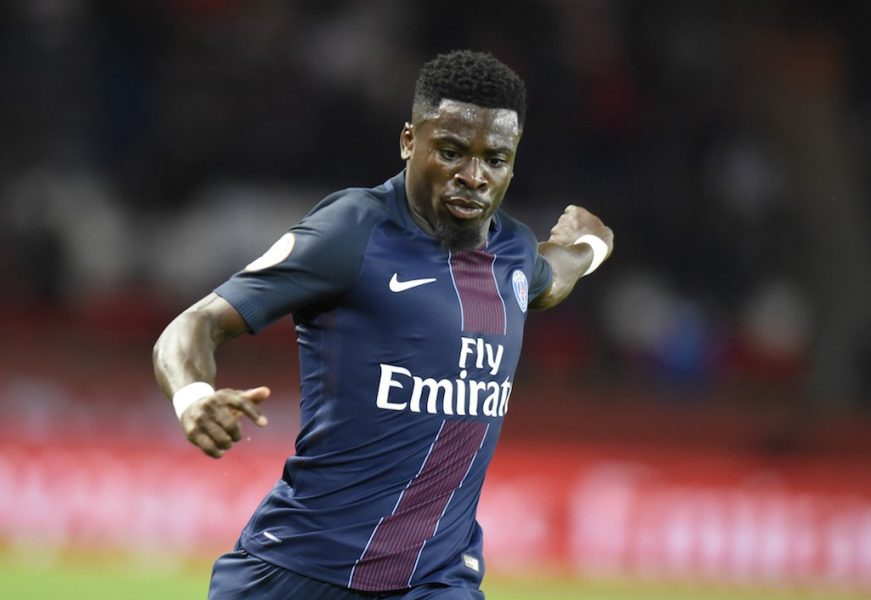 France Football confirme l'approche du Barça pour Aurier et évoque "d'autres grands clubs"