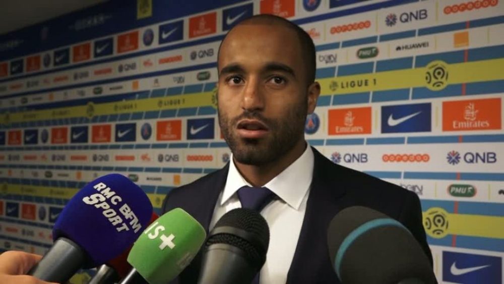 Lucas Moura zone mixte PSG