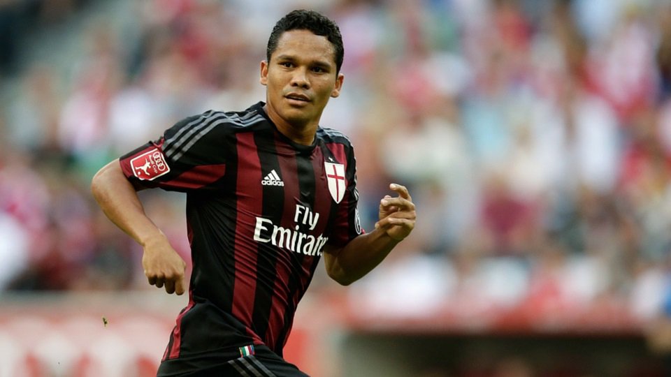 Mercato - Bacca "est très heureux à Milan" et veut rester, selon son agent