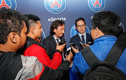 Des journalistes asiatiques à la découverte du PSG