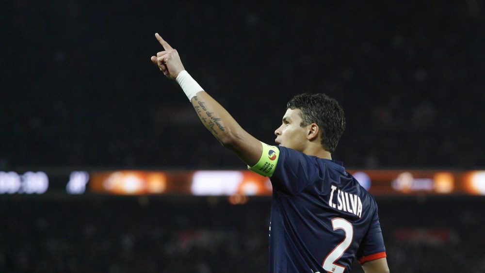 Le PSG officialise la prolongation de Thiago Silva "de très grands rêves à réaliser"