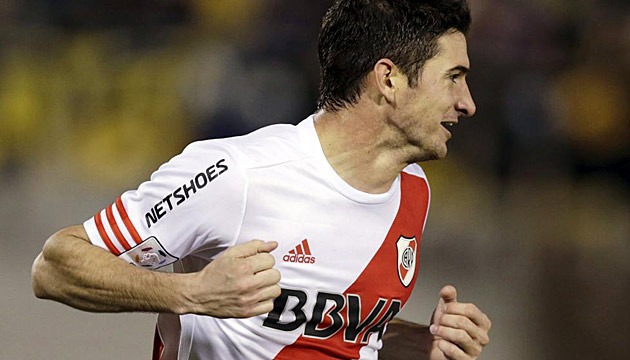 Mercato - Lucas Alario "Ce ne sont que des rumeurs que vous écoutez. Ma tête est ici."