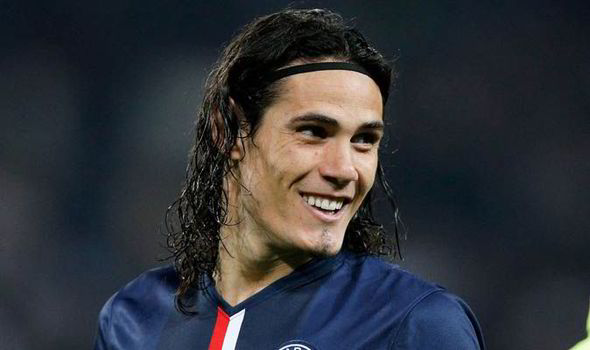 Cavani participe à un match caritatif en Uruguay, qui récolte 20 000 euros