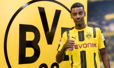 Mercato - Alexander Isak a finalement signé au Borussia Dortmund.jpg