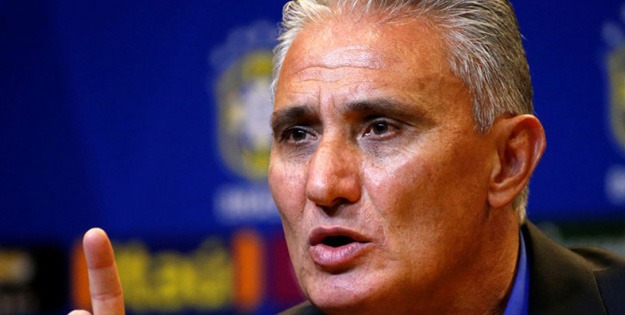 Tite "Thiago Silva ? Je ne lui ai rien promis, mais je l'ai senti soulagé"