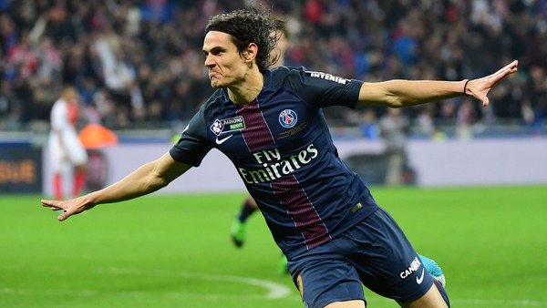 Pauleta je me sens plus proche de Cavani, de sa mentalité. Je n'ai jamais douté