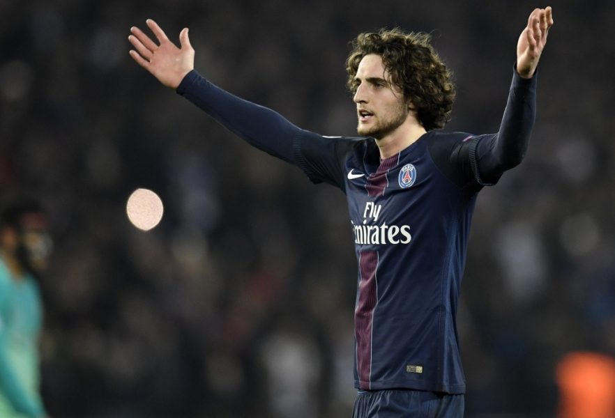 Rabiot se pose des questions sur le projet du PSG et attend de voir avant de prolonger