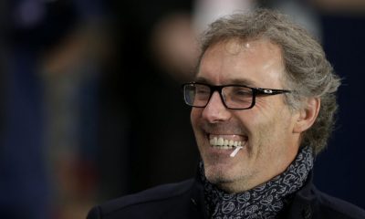 Le FC Barcelone dément les contacts annoncés avec Laurent Blanc  