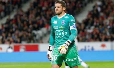 PSG/Bastia - Leca "Je suis un peu dégoûté...on ne va pas polémiquer"