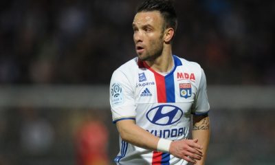 Valbuena veut prendre "l’exemple du Barça contre Paris"