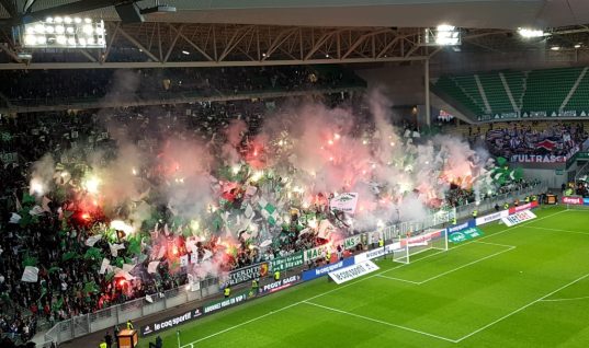 Ligue 1 - L'ASSE fait appel des sanctions pour des fumigènes utilisés lors de la réception du PSG