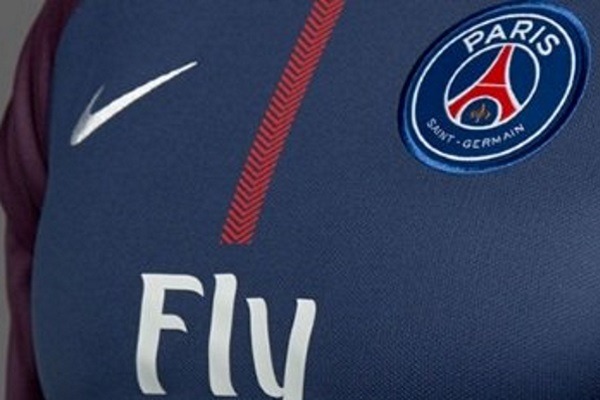 Nike assure Avec nos clubs et notamment le PSG, on respecte les codes traditionnels