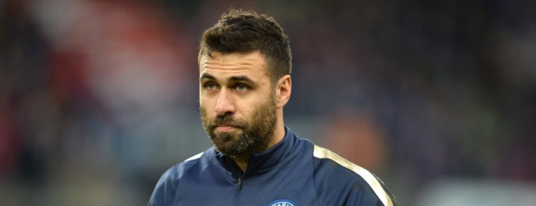 Salvatore Sirigu attendrait de signer au Torino car il espère avoir une place au PSG