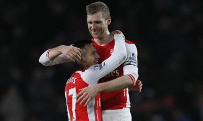 Mercato - Mertesacker Vous devez laissez Alexis Sanchez tranquille pour qu'il puisse décider