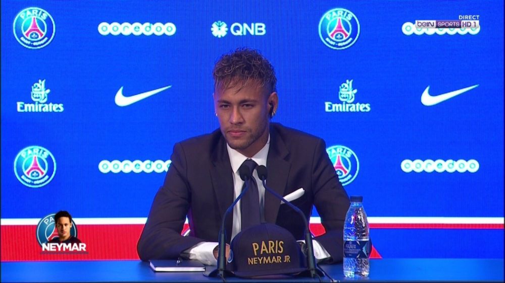 Neymar en conférence de presse "Mon cœur m'a dit que c'était le moment"