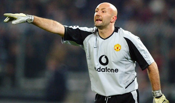 Fabien Barthez La concurrence Ça fragilise les deux gardiens, mais aussi l’équipe