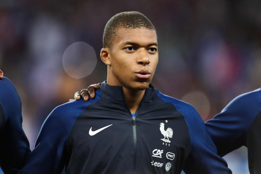 Kylian Mbappé probablement titulaire contre Metz avec Draxler et Lucas, selon Le Parisien