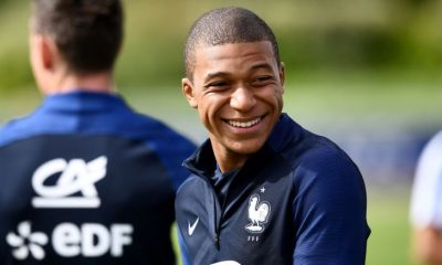 Louis Saha Mbappé A cet âge, je ne pense pas que Thierry Henry était à ce niveau